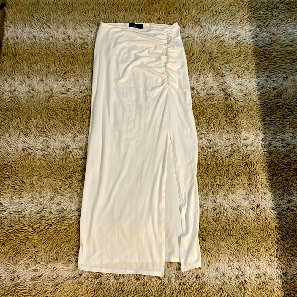Love Cameron white slot skirt xs